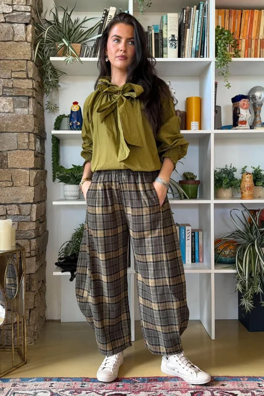 Patrick Plaid Brushed Cotton 7/8 Barrel Pant Olive